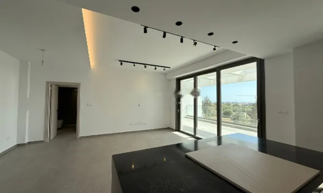 Недвижимость 3 Bedroom Penthouse for Sale in Limassol, Kato Polemidia: 9