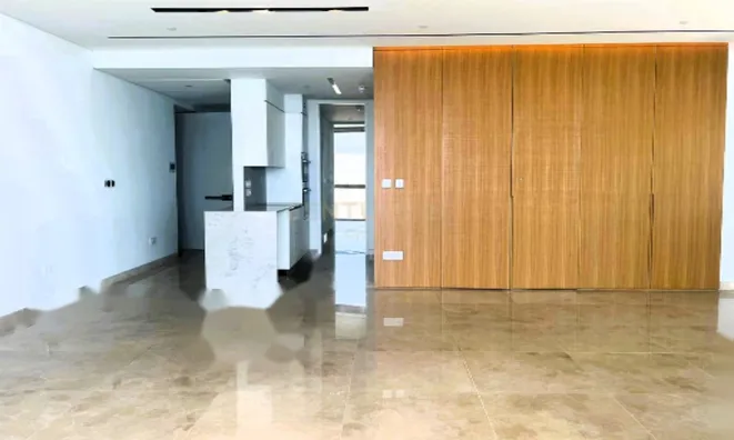 Недвижимость 3 Bedrooms Apartment For sale in Limassol: 3