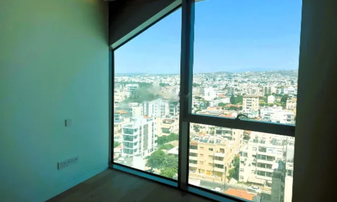 Недвижимость 3 Bedrooms Apartment For sale in Limassol: 7