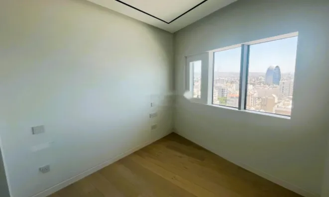 Недвижимость 3 Bedrooms Apartment For sale in Limassol: 9