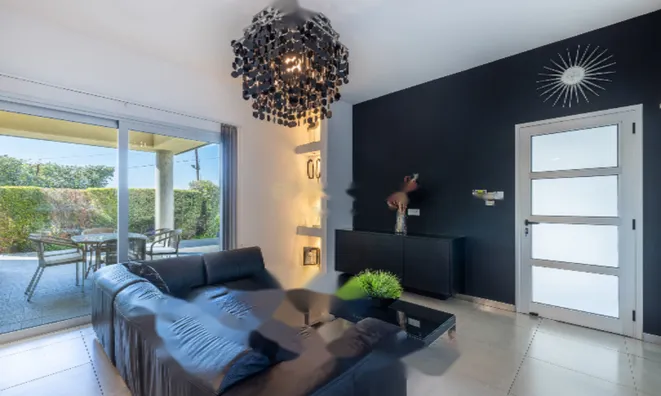 Недвижимость 6 Bedroom Unique Modern Villa For sale with Sea Views in Agia Fyla, Limassol: 17