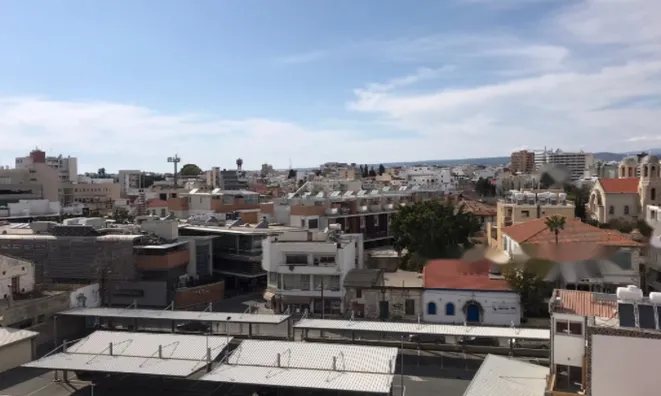 Недвижимость 2 Bedroom Apartment with Sea View for Sale in Limassol, Agia Triada: 7