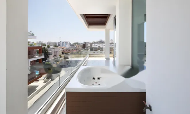 Недвижимость 3 Bedrooms Apartment For sale in Germasogeia, Limassol: 9