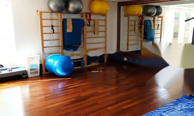 Недвижимость 6 Bedroom Villa for Sale in Limassol, Agios Tychonas: 10