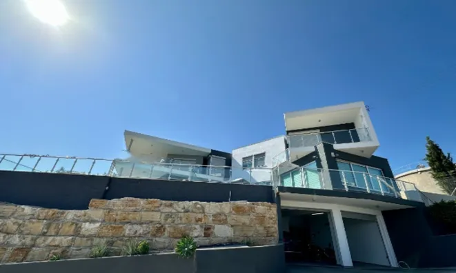 Недвижимость 6 Bedroom Villa For Sale in Agios Athanasios, Limassol: 2