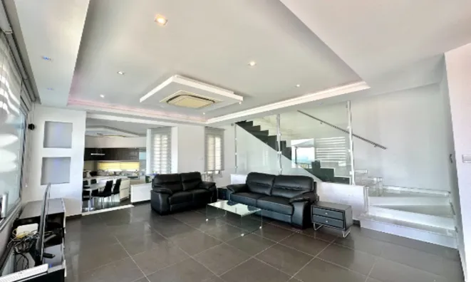 Недвижимость 6 Bedroom Villa For Sale in Agios Athanasios, Limassol: 5