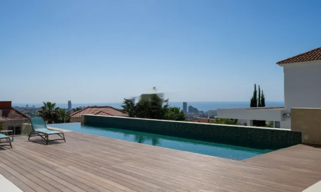 Недвижимость 6 Bedrooms Villa For sale in Germasogeia, Limassol: 3