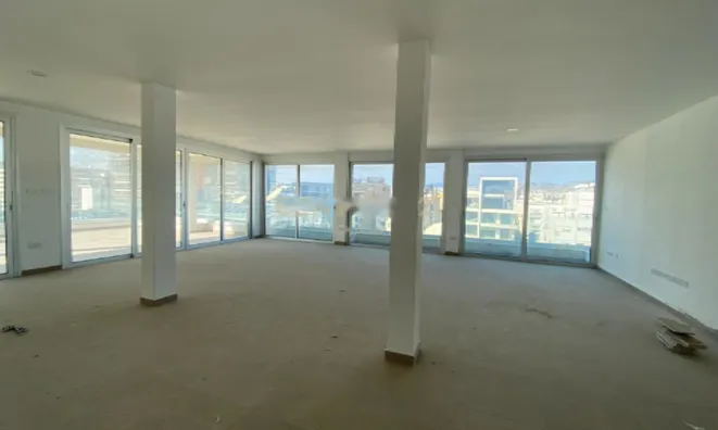 Недвижимость 3 Bedroom Apartment for Sale in Germasogeia, Limassol: 2