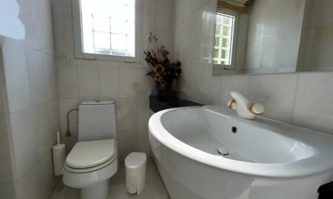 Недвижимость 5 Bedroom House and Office For Sale in Agios Nektarios: 10