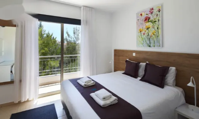 Недвижимость 2-Bedroom House for Sale in Paphos, Kato Paphos: 5