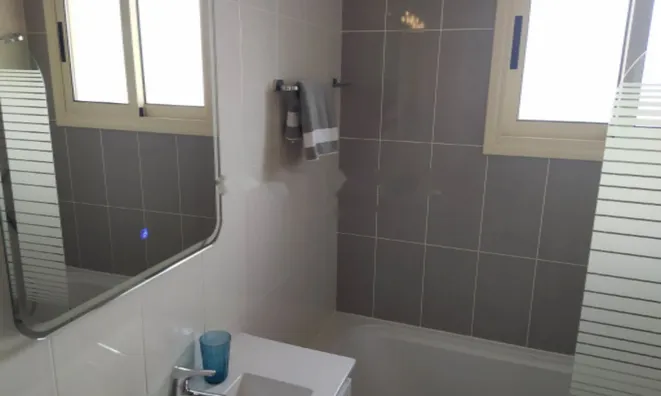 Недвижимость 2 Bedroom Apartment for Sale in Paphos, Kato Paphos: 2