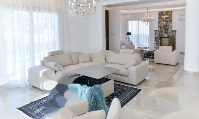 Недвижимость 5 Bedroom Villa in Agios Tychonas, Limassol: 1