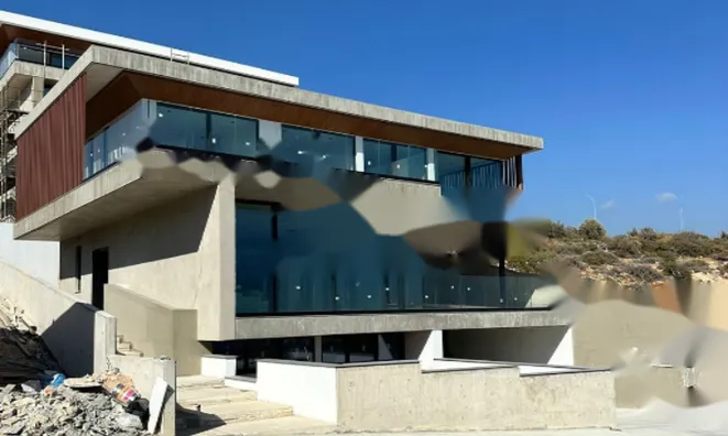 Недвижимость 5 Bedroom Villa For sale in Germasogeia, Limassol: 1