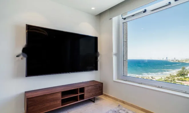 Недвижимость 4 Bedroom Luxury Penthouse Apartment for Sale in Pyrgos Coastal, Limassol: 5