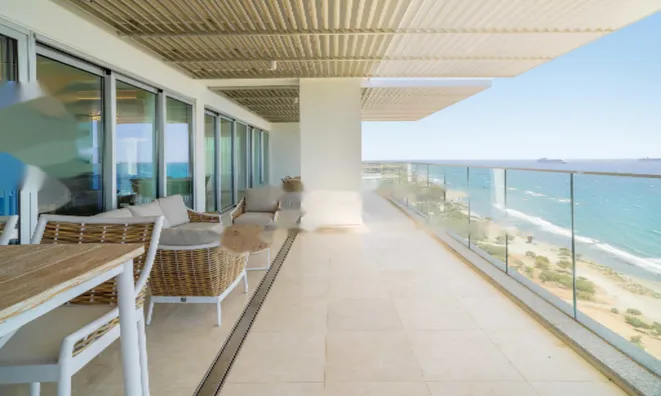 Недвижимость 4 Bedroom Luxury Penthouse Apartment for Sale in Pyrgos Coastal, Limassol: 27