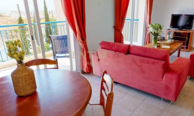 Недвижимость 2 Bedroom Penthouse Apartment For Sale in Paphos, Tombs of the Kings: 3