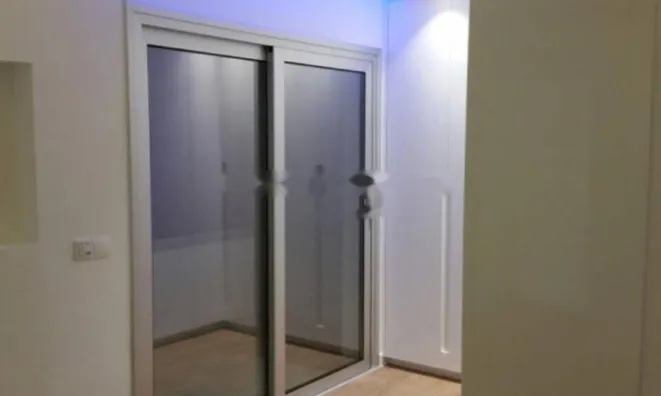 Недвижимость 4 Bedroom Apartment Across the Sea for Sale in Limassol, Agios Tychonas: 10