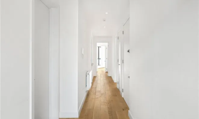 Недвижимость Peerless Street: 8