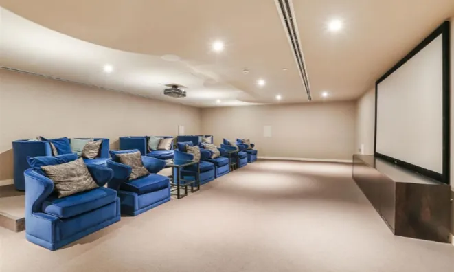 Недвижимость 85 Royal Mint Street: 3