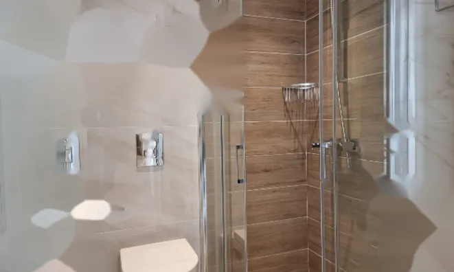 Недвижимость 3 Bedroom Seafront Apartment for Sale in Potamos Germasogeias, Limassol: 3