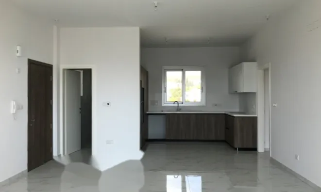 Недвижимость 2 Bedroom Luxury Apartment for Sale in Limassol, Agios Tychonas Coastal: 2