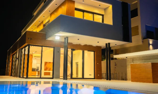 Недвижимость 5 Bedroom Villa For sale in Agios Tychonas, Limassol: 2