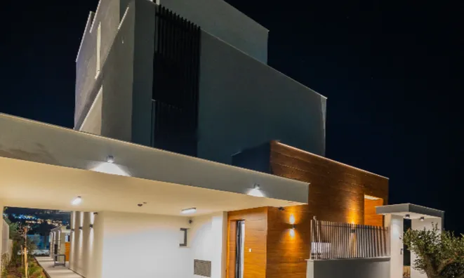 Недвижимость 5 Bedroom Villa For sale in Agios Tychonas, Limassol: 8