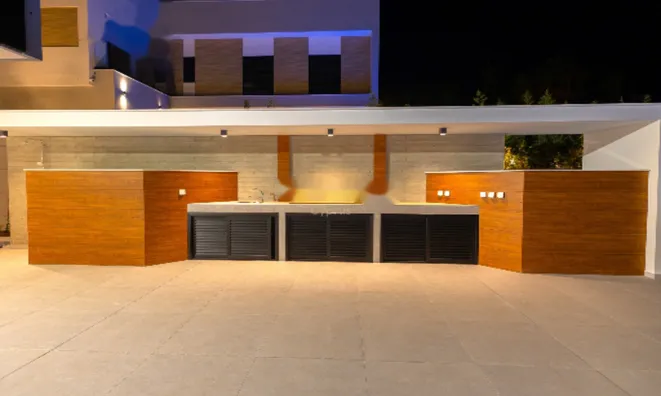 Недвижимость 5 Bedroom Villa For sale in Agios Tychonas, Limassol: 10