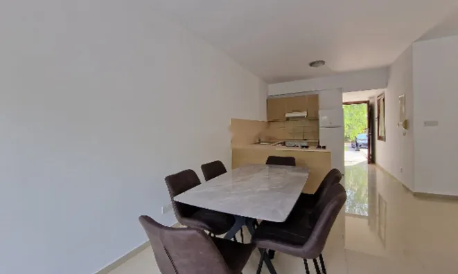 Недвижимость 3 Bedroom Maisonette for Sale in Mouttagiaka, Limassol: 6