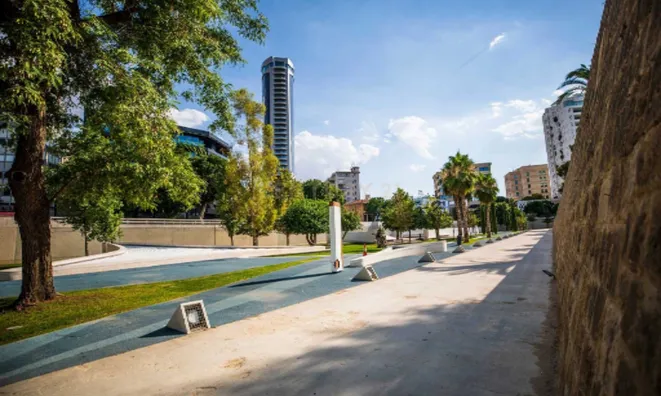 Недвижимость 3 Bedroom Apartment For Sale in Nicosia: 3