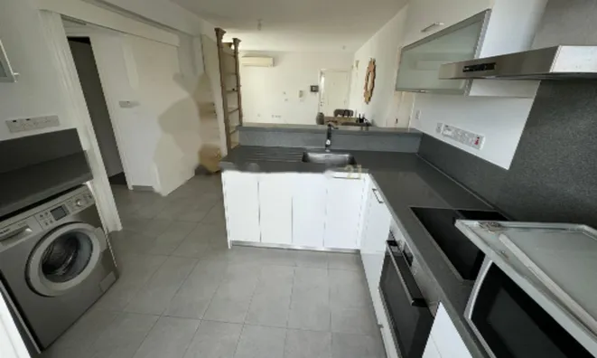 Недвижимость 3 Bedrooms Apartment For sale in Germasogeia, Limassol: 8