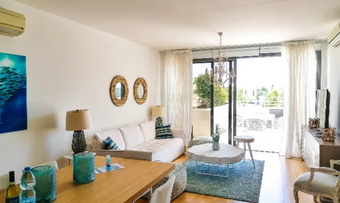 Недвижимость 3 Bedroom Luxury Villa For Sale in Mazotos, Larnaca: 6