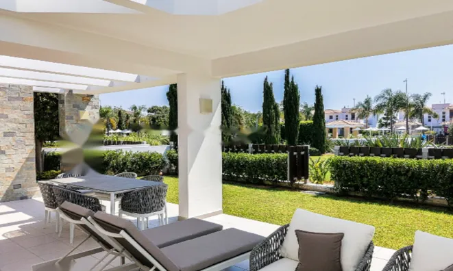 Недвижимость 3 Bedroom Luxury Villa For Sale in Mazotos, Larnaca: 14
