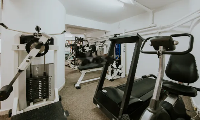 Недвижимость 6 Bedroom Villa for Sale in Agia Fyla, Limassol: 11