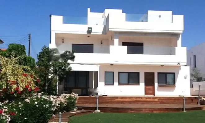 Недвижимость 4 Bedroom Villa For Sale In Zygi, Larnaca: 1
