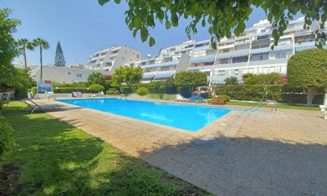 Недвижимость 3 Bedroom Apartment For Sale In Agios Tychonas, Limassol: 1