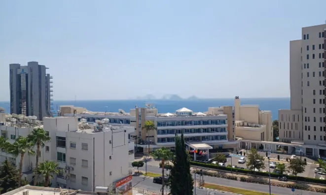 Недвижимость 3 Bedroom Apartment For Sale In Agios Tychonas, Limassol: 7