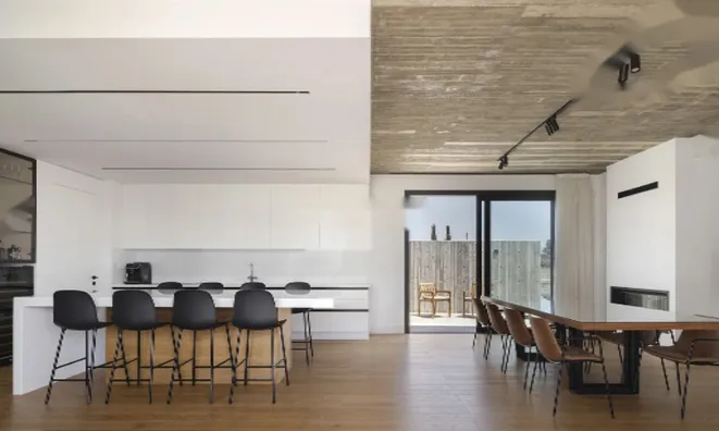 Недвижимость 4 Bedroom Bungalow For sale in Agia Marinouda, Paphos: 4