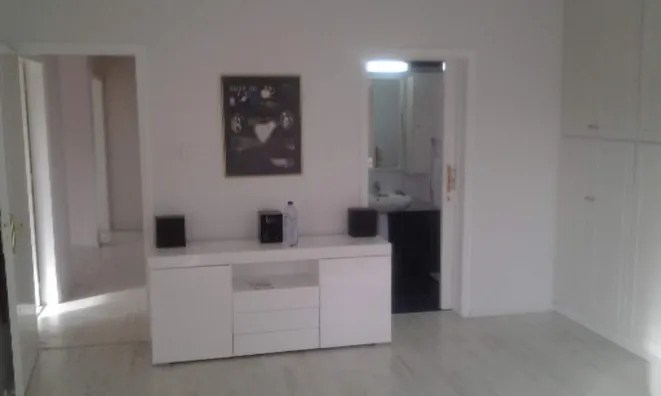 Недвижимость 4 Bedroom House For Sale in Limassol, Agios Tychonas: 9