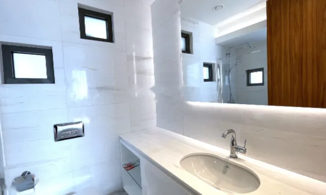 Недвижимость 3 Bedroom Apartment For sale in Larnaca City: 11