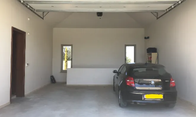 Недвижимость 4 Bedroom Tuscan Villa Style For Sale in Kato Polemidia: 11