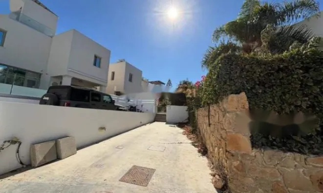 Недвижимость 3 Bedroom Villa For Rent in Chlorakas, Paphos: 12