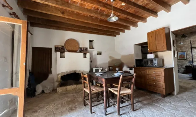 Недвижимость VILLAGE HOUSE FOR SALE IN LIMASSOL, VASA KOILANIOU: 2