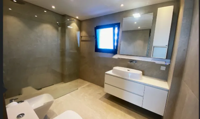 Недвижимость 4 Bedrooms Apartment For sale in Parekklisia, Limassol: 9