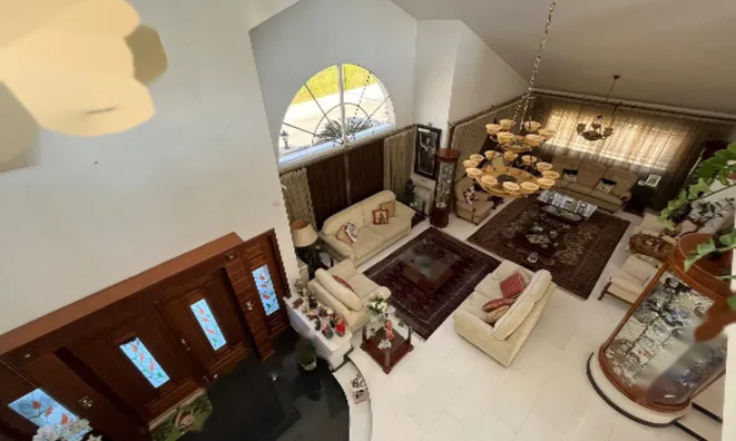 Недвижимость 4 Bedroom House for Sale in Limassol, Agia Fyla: 10