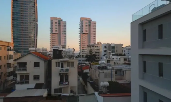 Недвижимость 3 Bedroom Apartment For sale in Neapolis, Limassol: 12