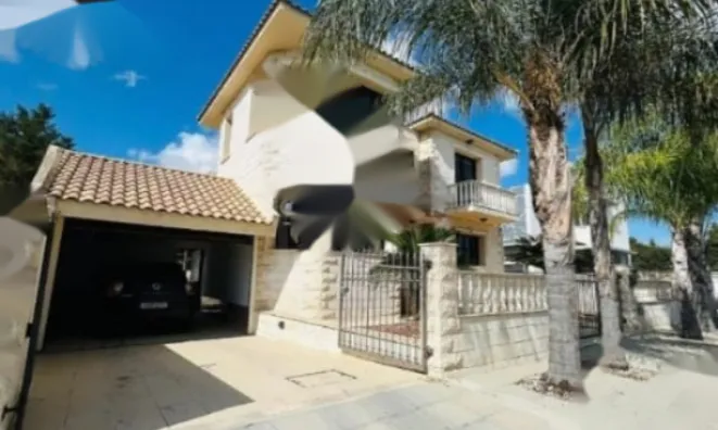 Недвижимость 5 Bedroom Villa for Sale, in Larnaca, Aradippou: 2