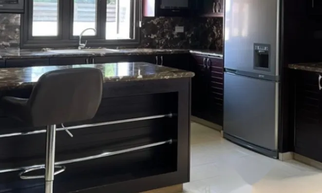 Недвижимость 5 Bedroom Villa for Sale, in Larnaca, Aradippou: 5