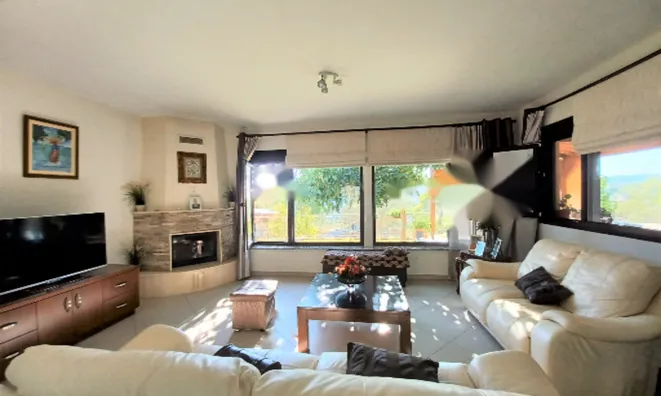 Недвижимость 5 Bedroom Detached house for Sale in Sotira: 5