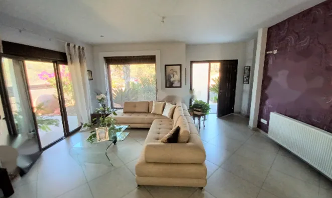 Недвижимость 5 Bedroom Detached house for Sale in Sotira: 6